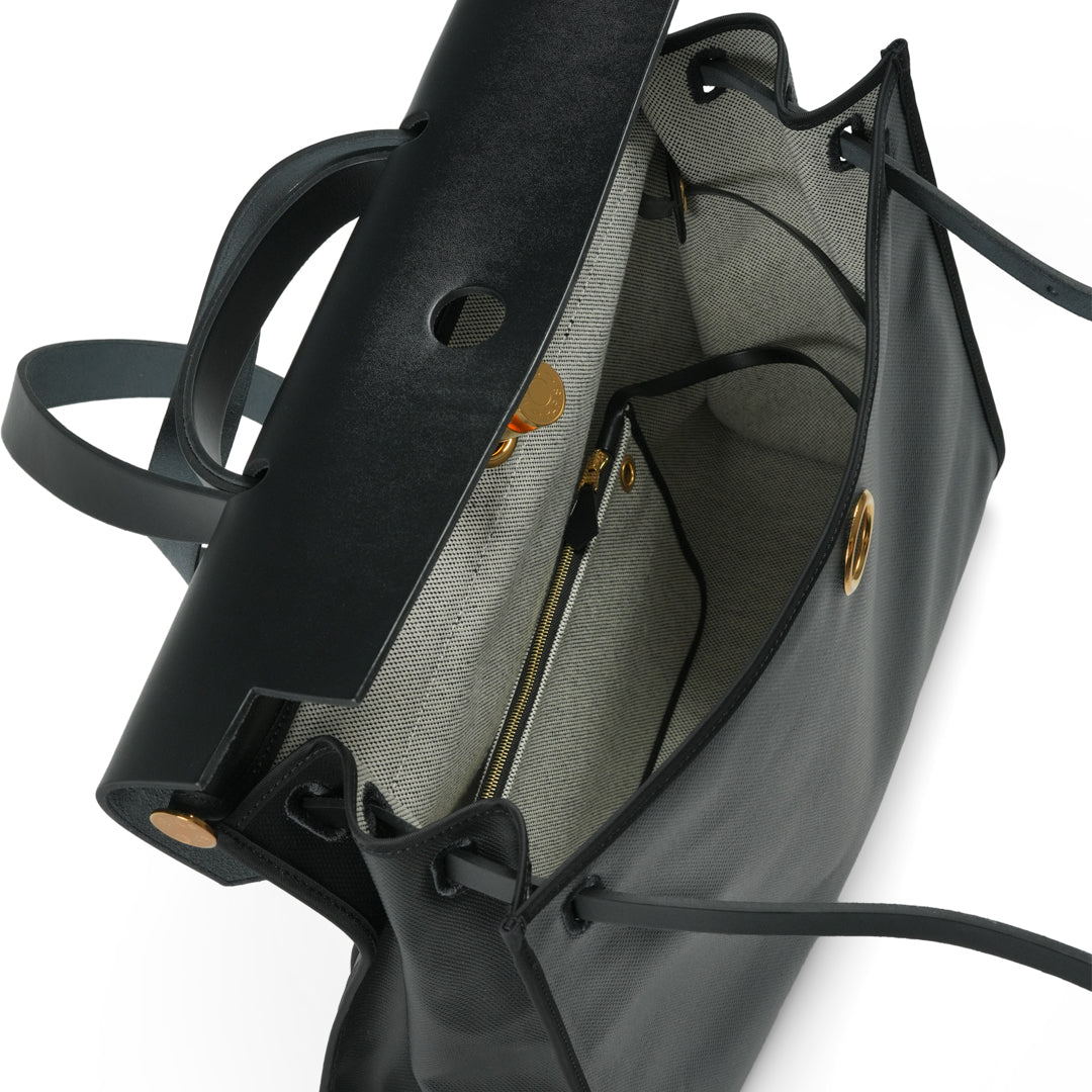 Hermès Herbag 39 Messenger Toile H / Berline Vache Hunter Écru-Noir / Noir - 2023