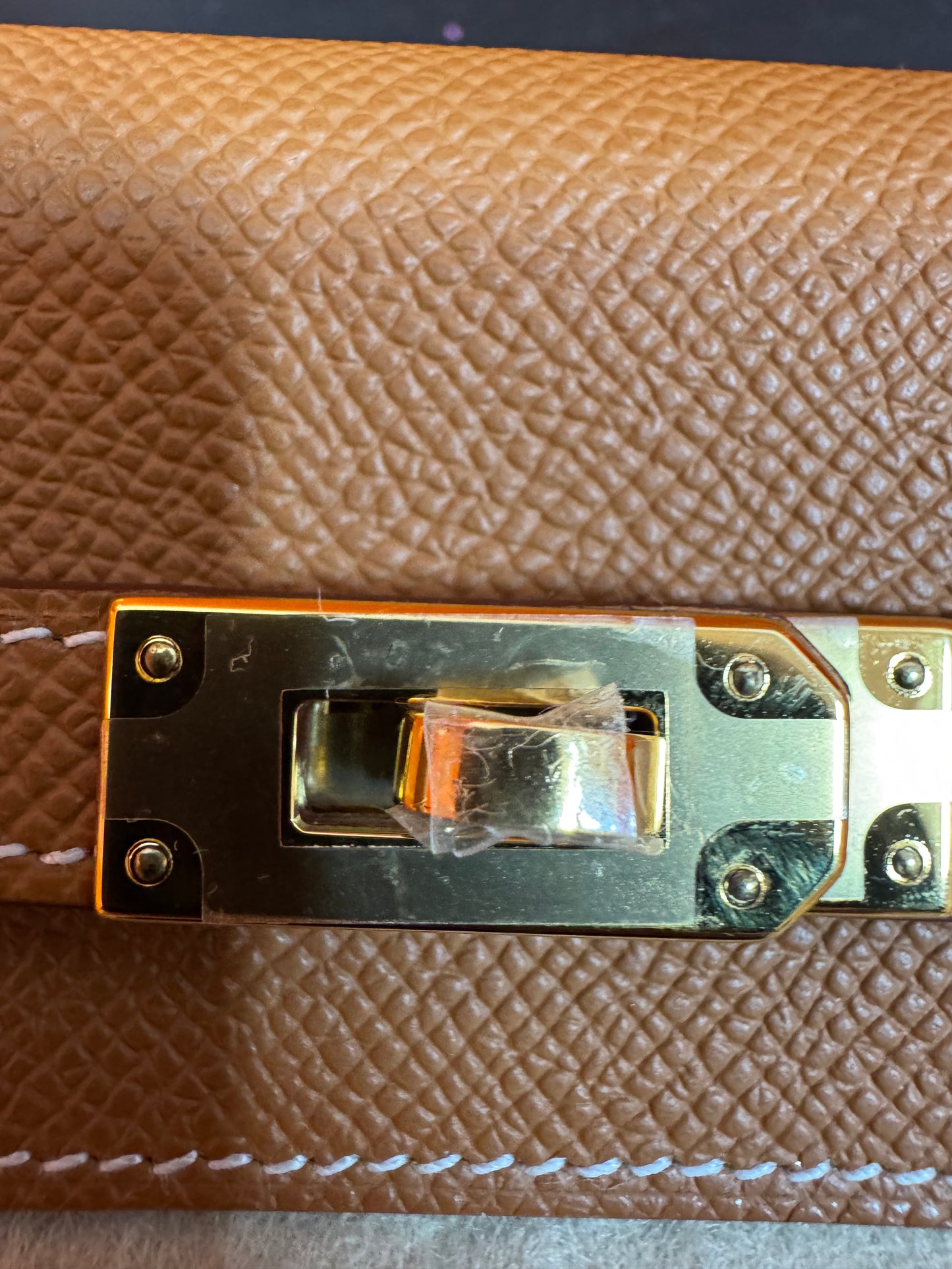 Hermès Kelly To Go Wallet Epsom Gold