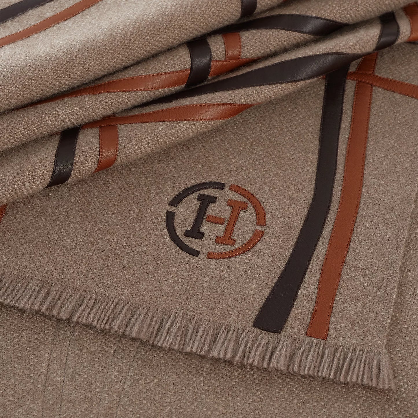 Hermès Carreaux Ondes Scarf Ébène