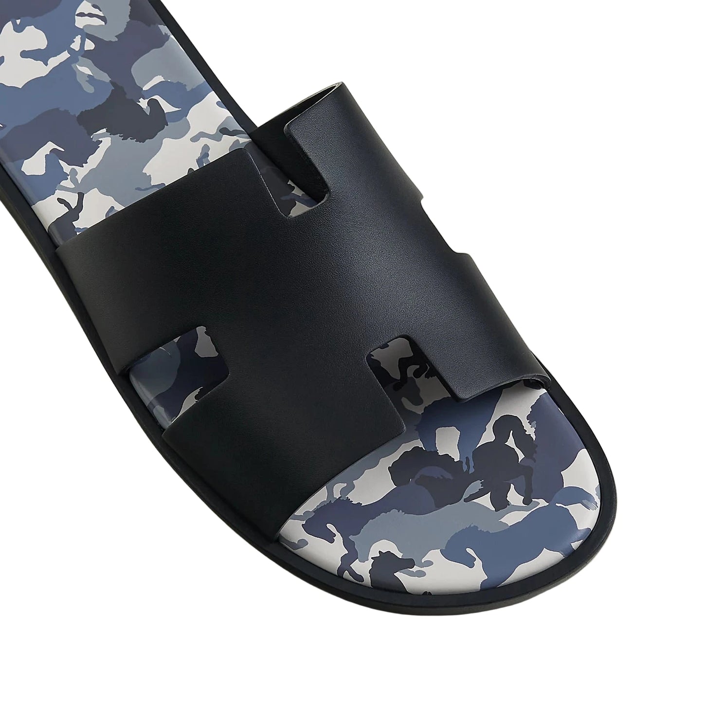 Hermès Izmir Sandal Size: 45 (Noir)