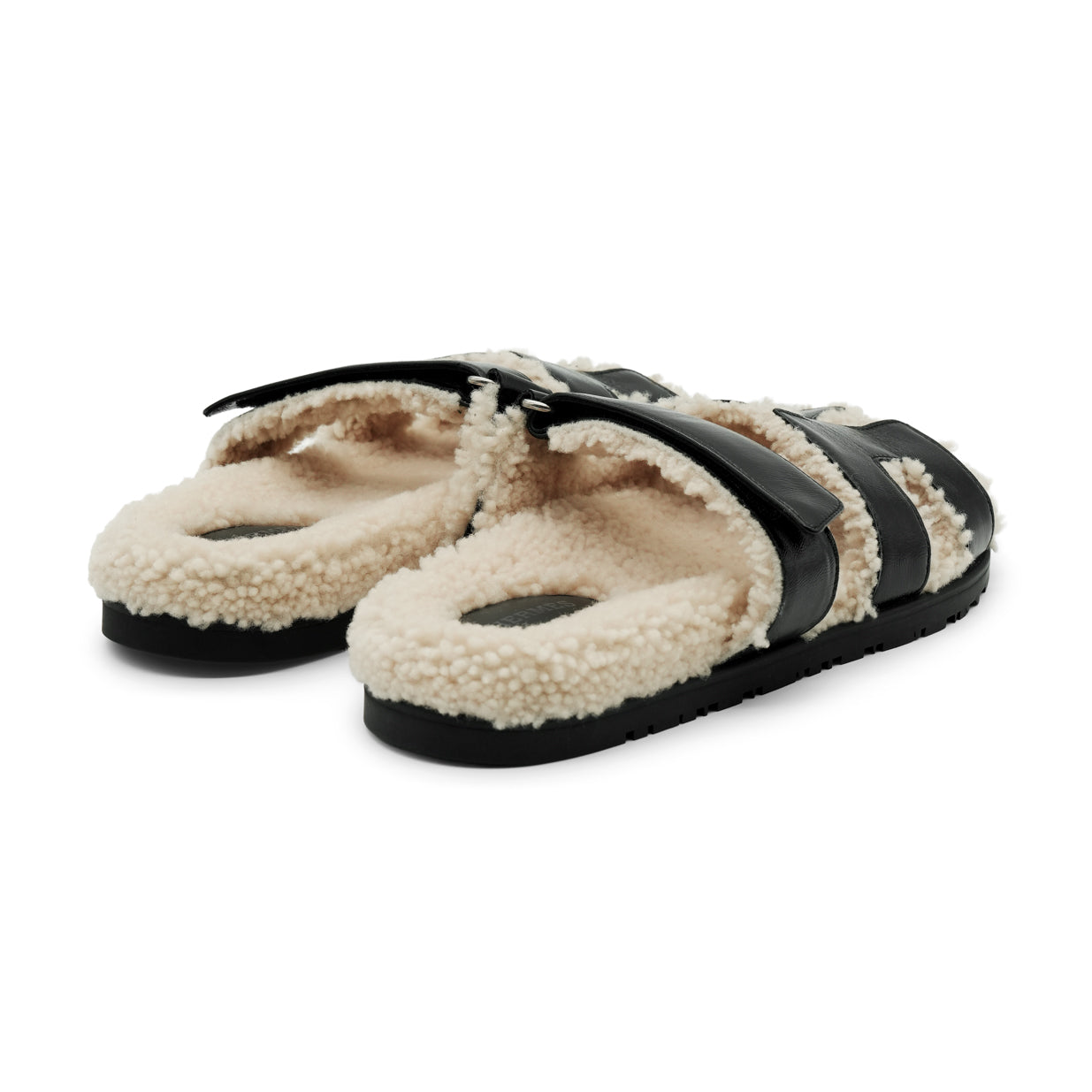 Hermès Chypre Sandal - Écru/Patent Black/Shearling Lining (40.5)
