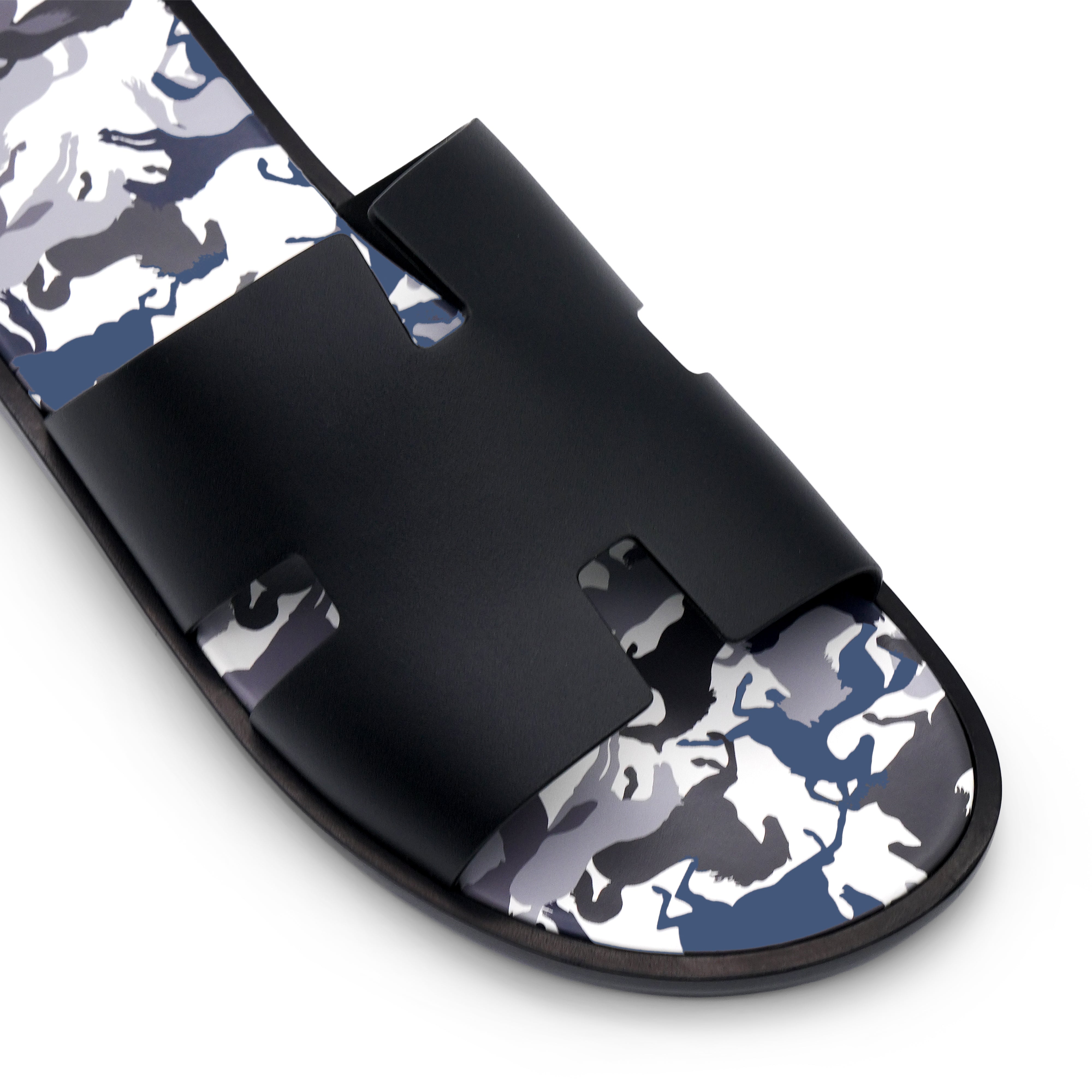 Hermès Izmir Sandal - Noir (45)