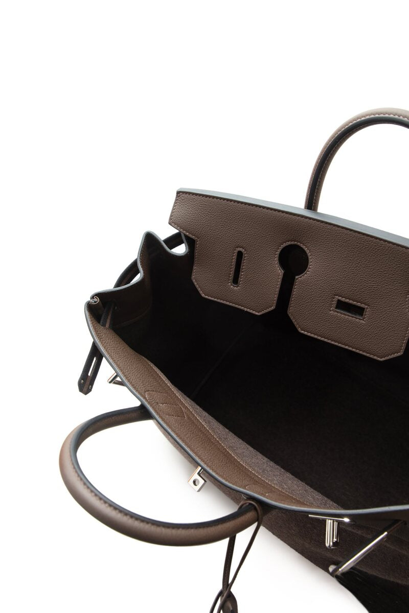 Hermès HAC 40 Bag - Ébène Ecore/Noir/Dark Chocolate - 2024