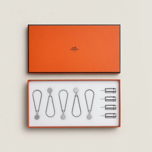 Hermès Scarf display system